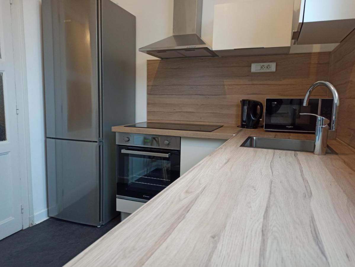 Spacieux Appartement Au Centre Du Mans Le Mans Ngoại thất bức ảnh